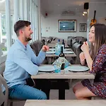 Hotel Lungomare Cattolica