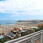 Lungomare Hotel