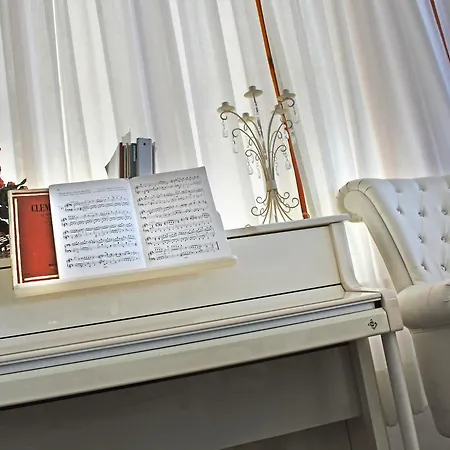 Lungomare Hotel 3*