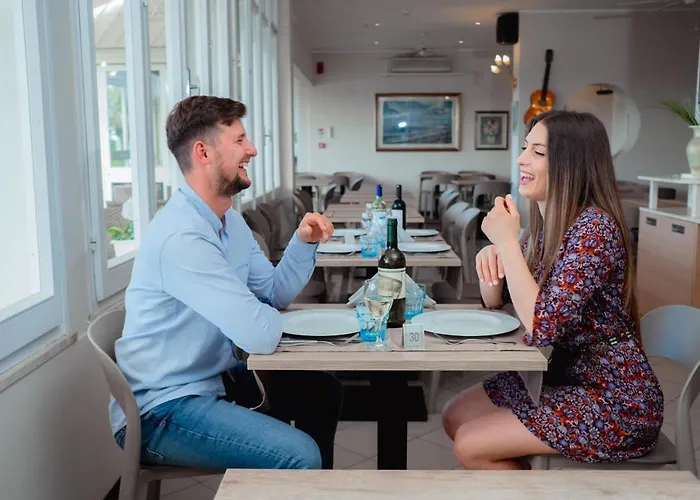 Отель Lungomare Каттолика