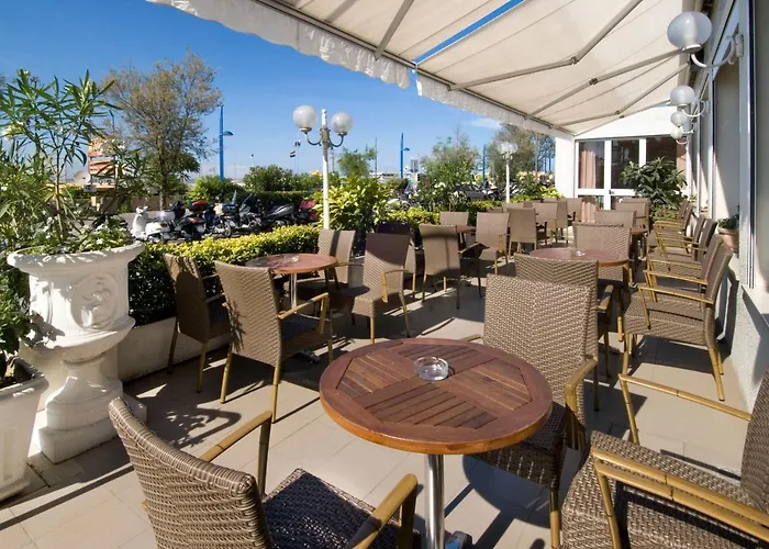 Lungomare Отель 3*